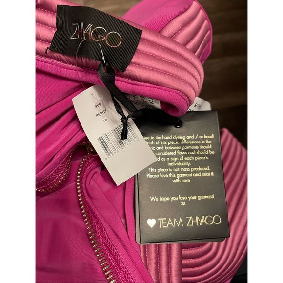 Zhivago Message To Love Gown in Berry - Picture 8 of 8